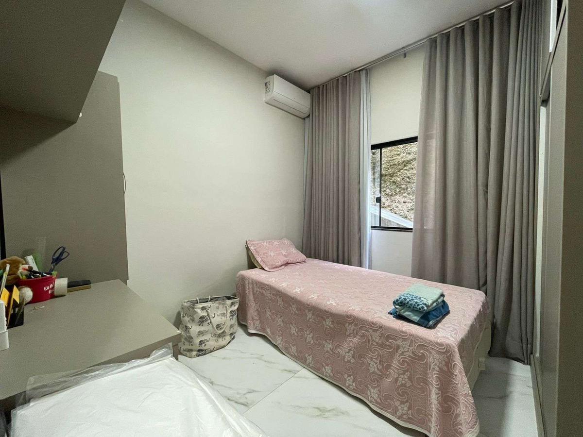 Casa, Santa Efigênia, 3 Quartos, 2 Vagas, 1 Suíte