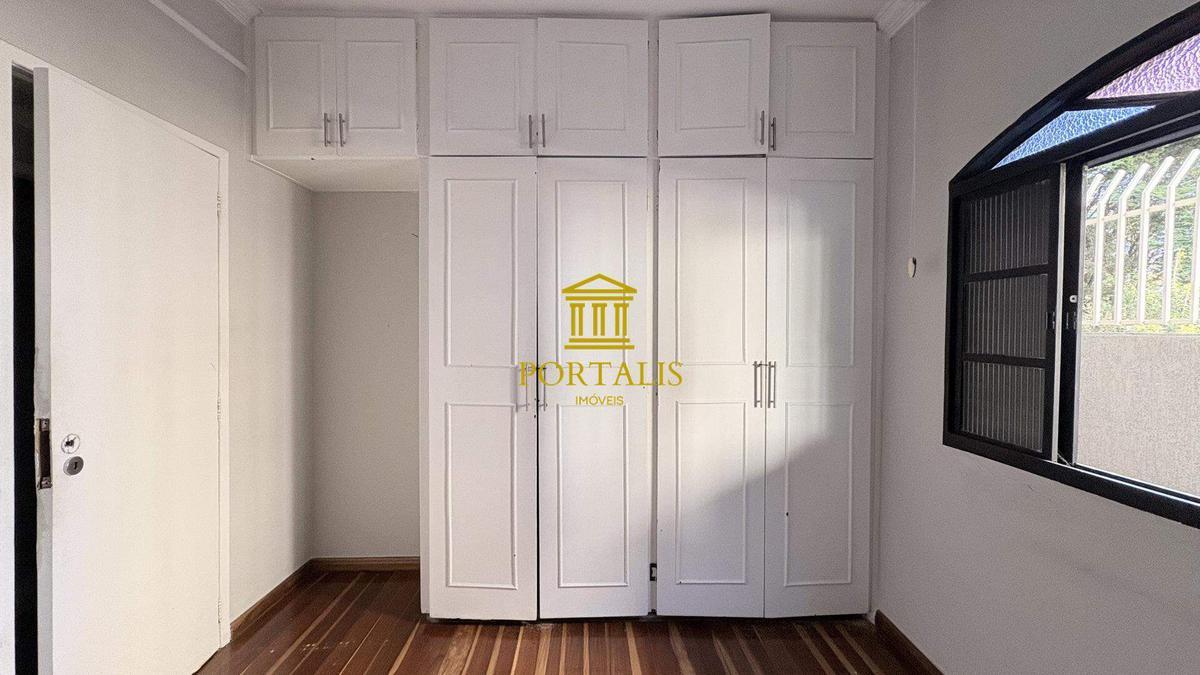 Apartamento, Luxemburgo, 4 Quartos, 1 Vaga, 1 Suíte