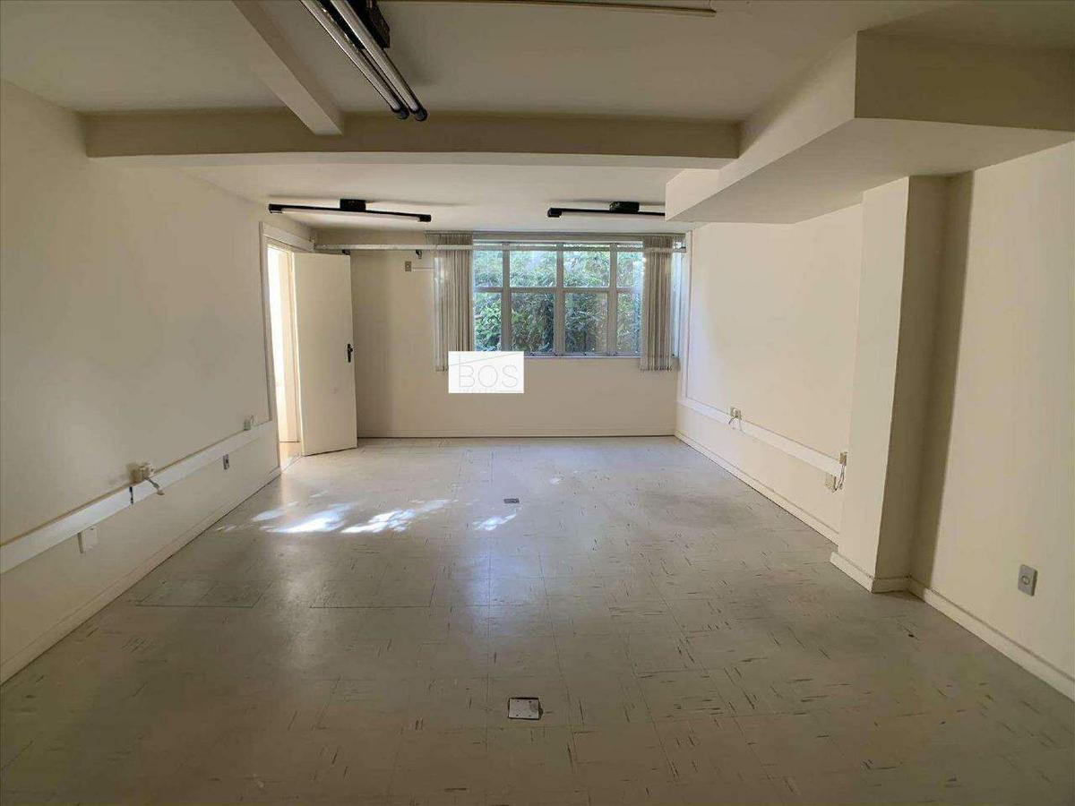 Prédio, Funcionários, 0 Quarto, 14 Vagas