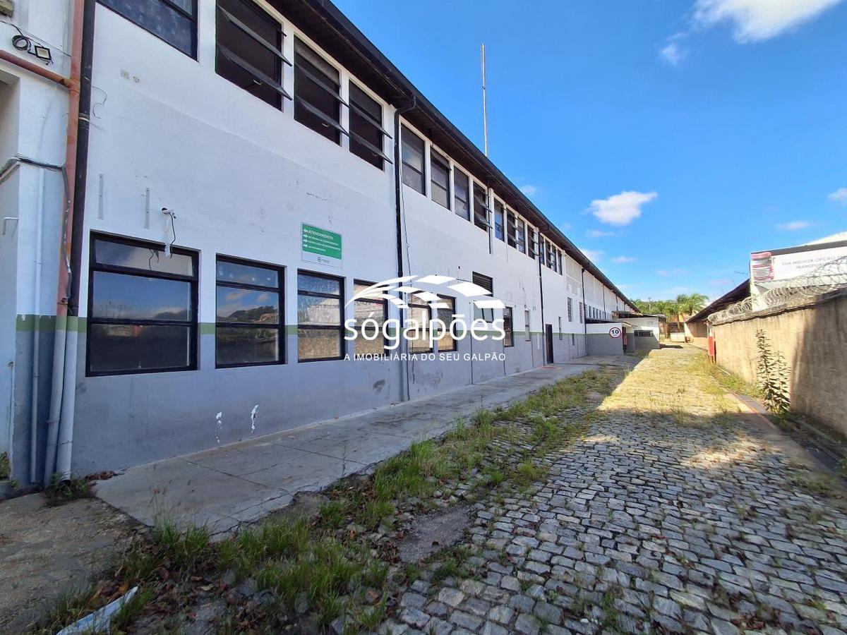 Galpão, São Francisco, 20 Vagas