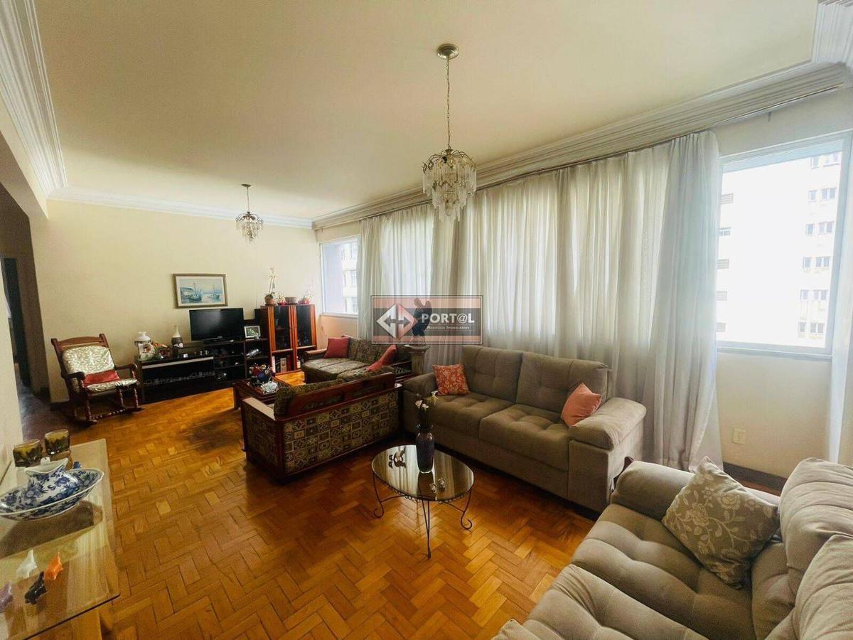Apartamento, Centro, 4 Quartos, 0 Vaga, 1 Suíte