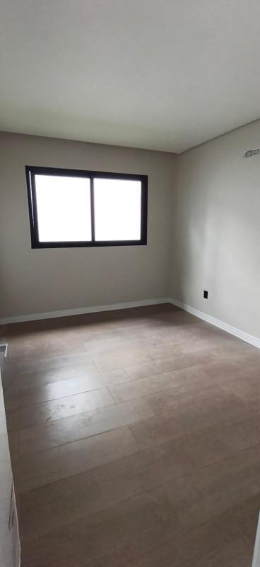 Casa, Trevo, 4 Quartos, 4 Vagas, 3 Suítes
