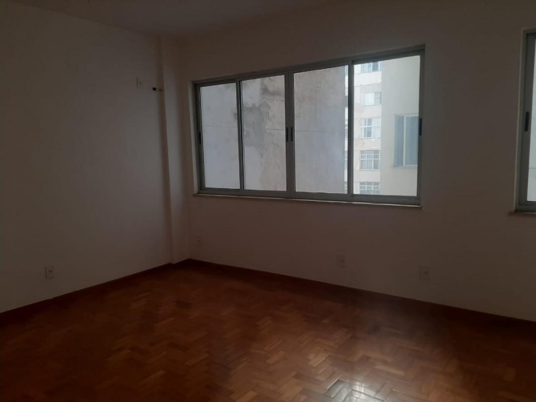 Apartamento, Centro, 1 Quarto, 0 Vaga, 1 Suíte