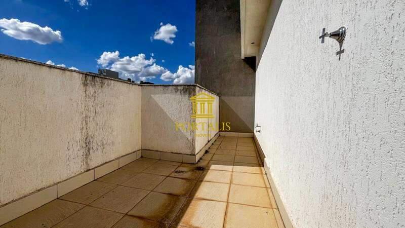 Cobertura, Serra, 2 Quartos, 3 Vagas, 1 Suíte