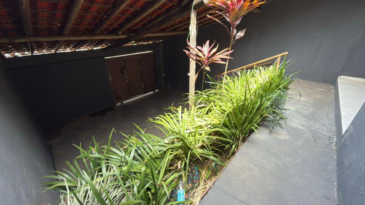 Casa, Masterville, 2 Quartos, 2 Vagas