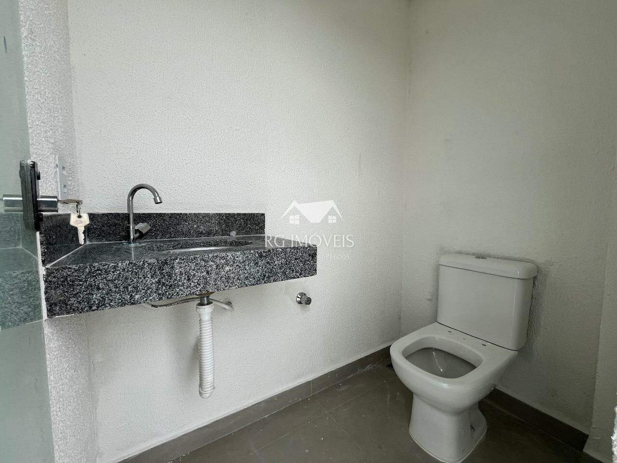 Cobertura, Jardim Industrial, 2 Quartos, 2 Vagas, 1 Suíte