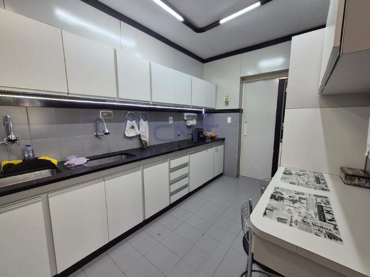 Apartamento, Luxemburgo, 4 Quartos, 2 Vagas, 1 Suíte