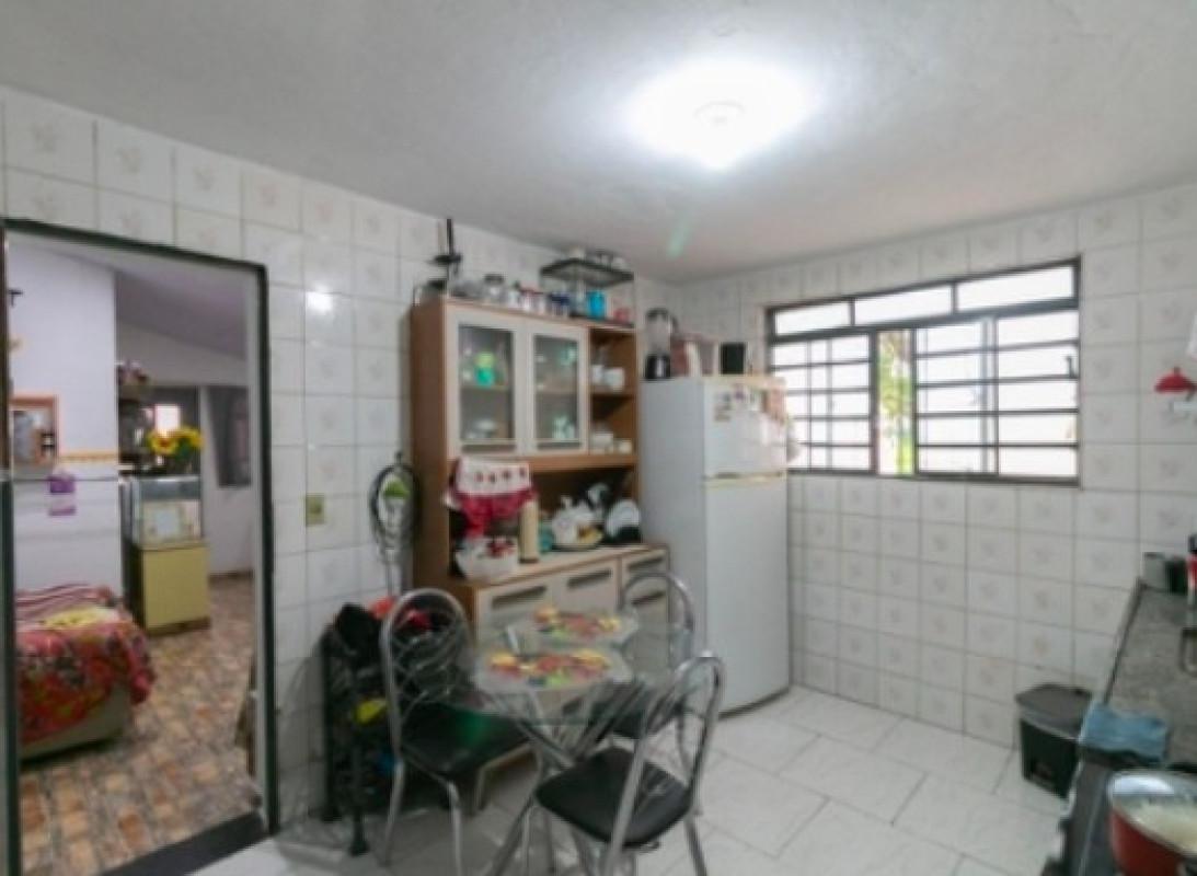 Casa, Floramar, 3 Quartos, 6 Vagas, 1 Suíte
