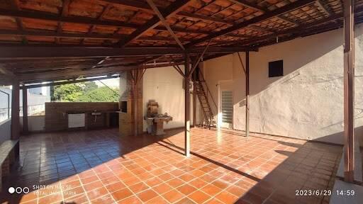 Casa, Centro, 3 Quartos, 5 Vagas, 1 Suíte
