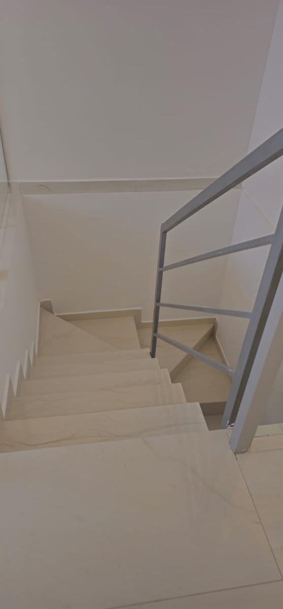 Casa, Bom Repouso, 3 Quartos, 1 Vaga, 1 Suíte