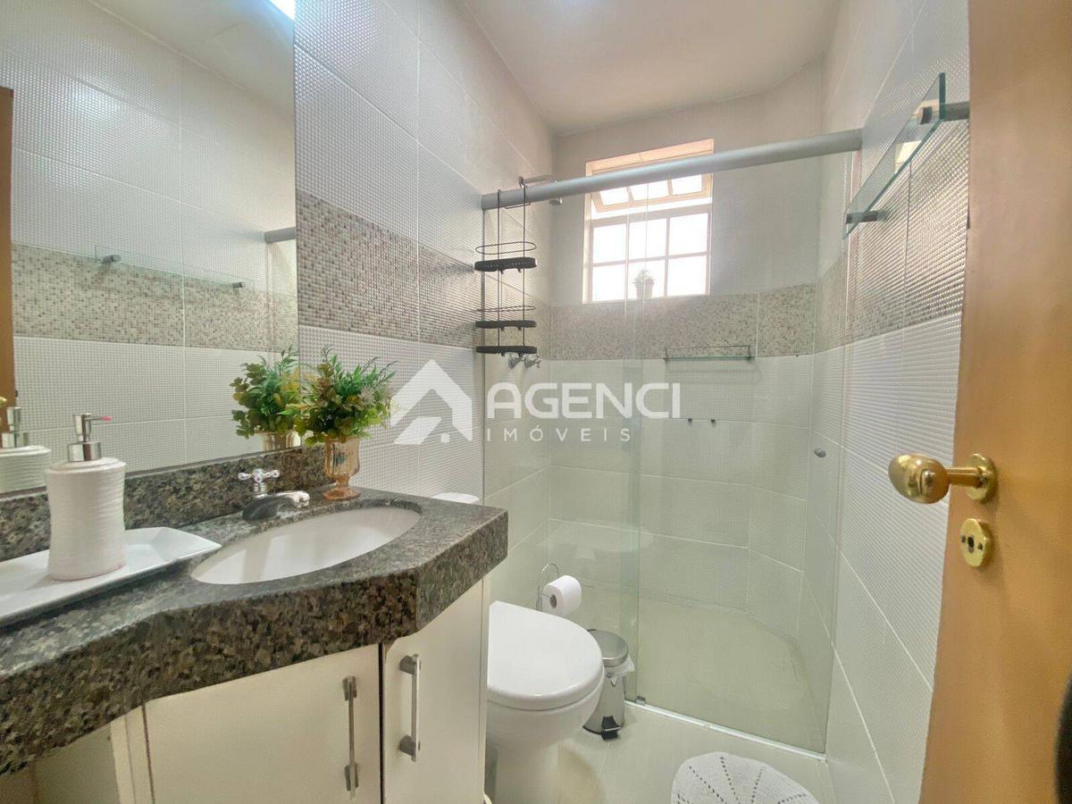 Casa, Serrano, 4 Quartos, 0 Vaga, 1 Suíte