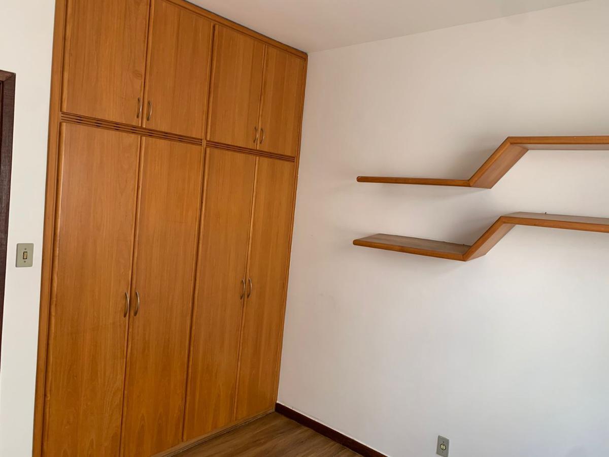 Apartamento, Estoril, 3 Quartos, 1 Vaga, 1 Suíte