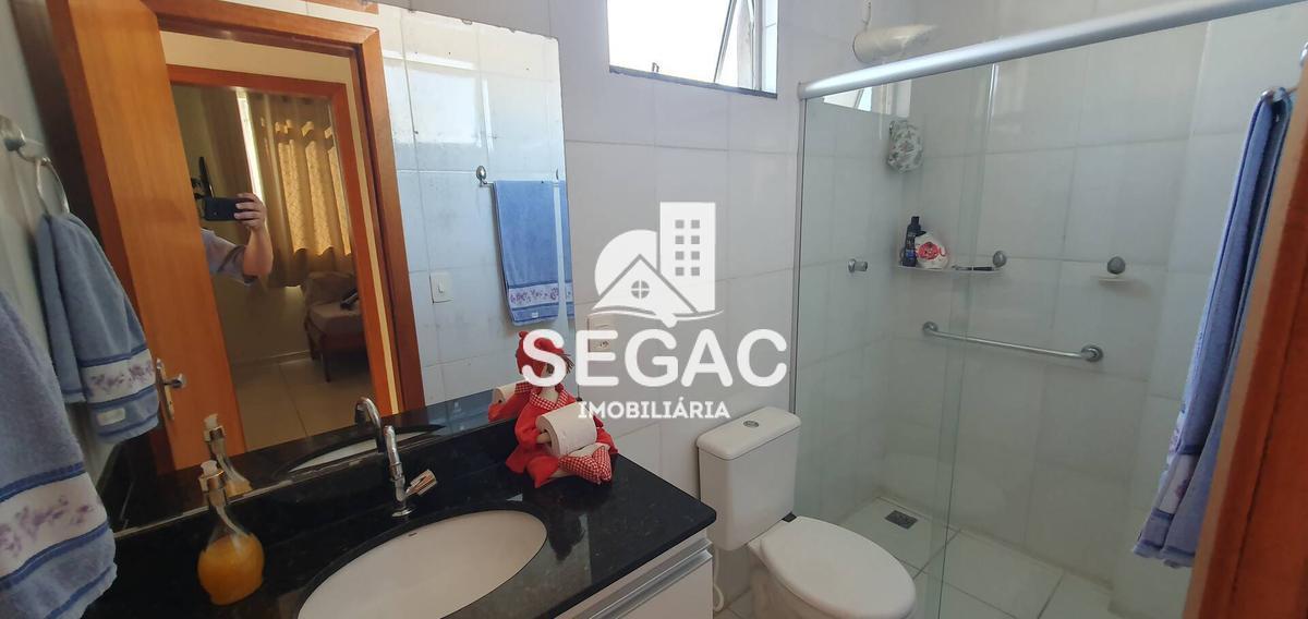 Cobertura, Sagrada Família, 4 Quartos, 2 Vagas, 1 Suíte