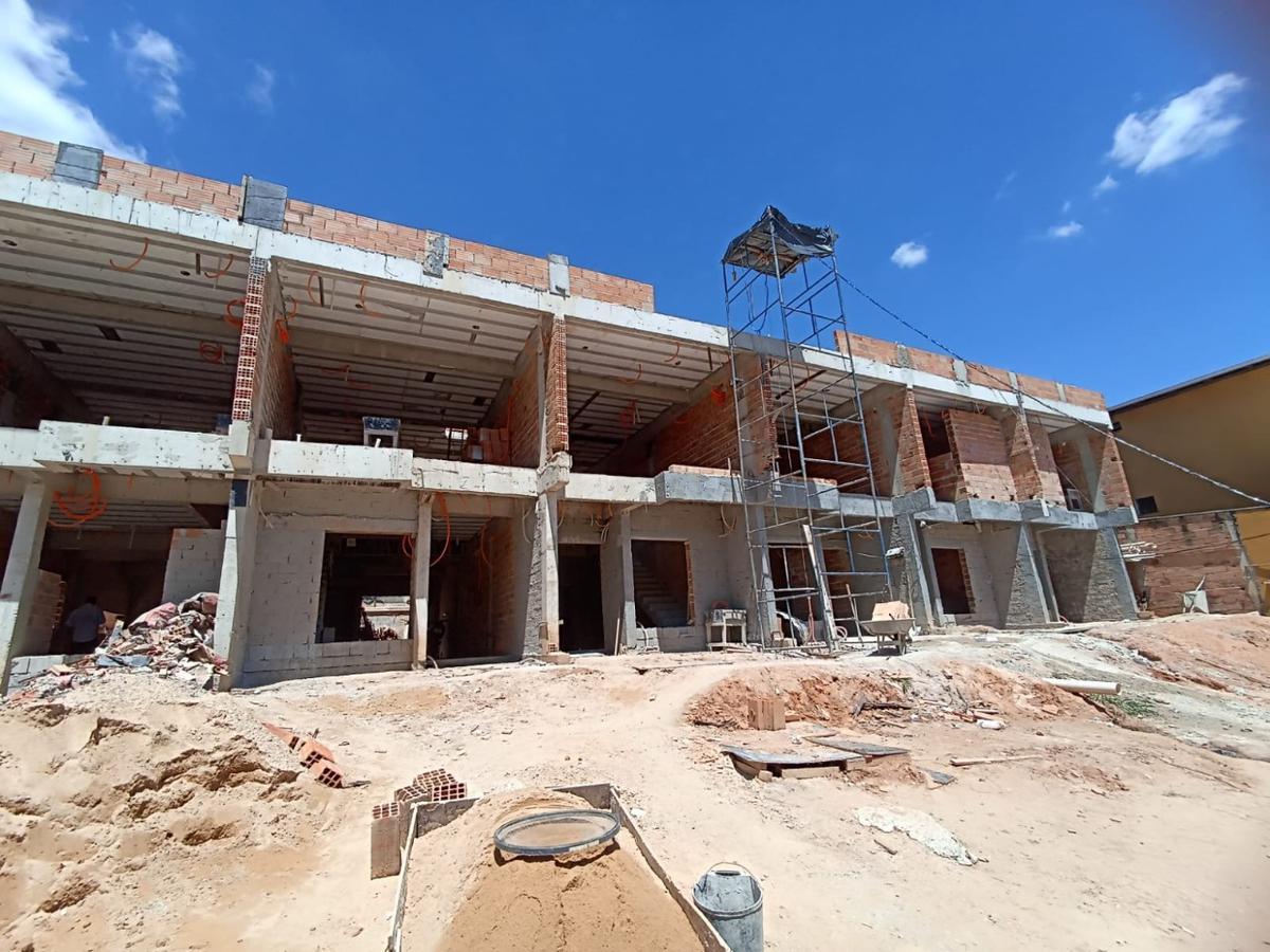 Casa, Céu Azul, 3 Quartos, 2 Vagas, 1 Suíte
