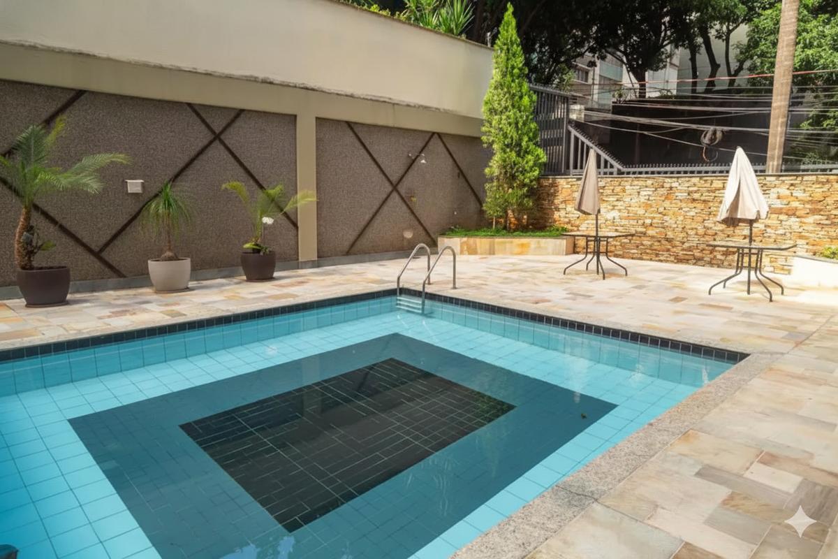 Apartamento, Funcionários, 4 Quartos, 4 Vagas, 2 Suítes