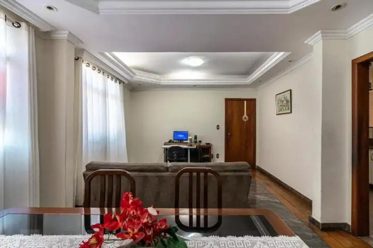 Apartamento, Planalto, 3 Quartos, 4 Vagas, 1 Suíte