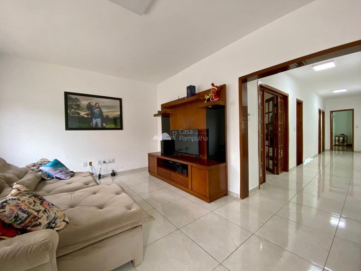 Casa, Planalto, 4 Quartos, 3 Vagas, 1 Suíte