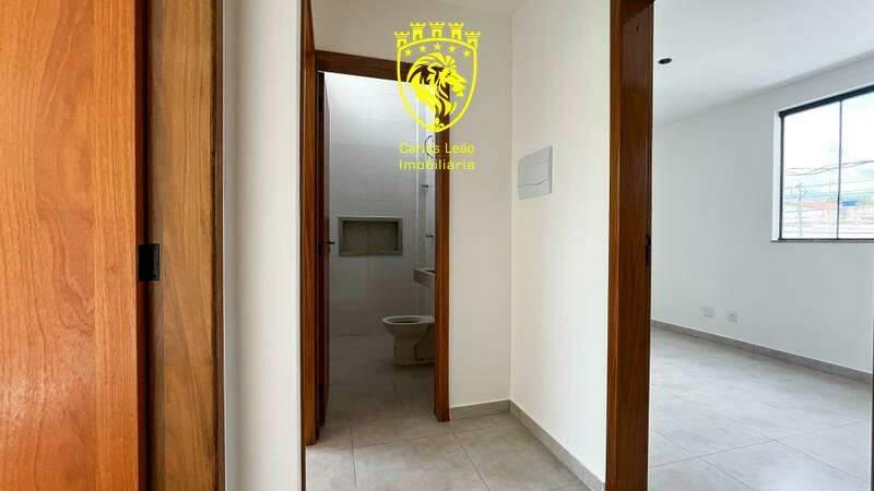 Casa, Candelária, 3 Quartos, 0 Vaga, 1 Suíte