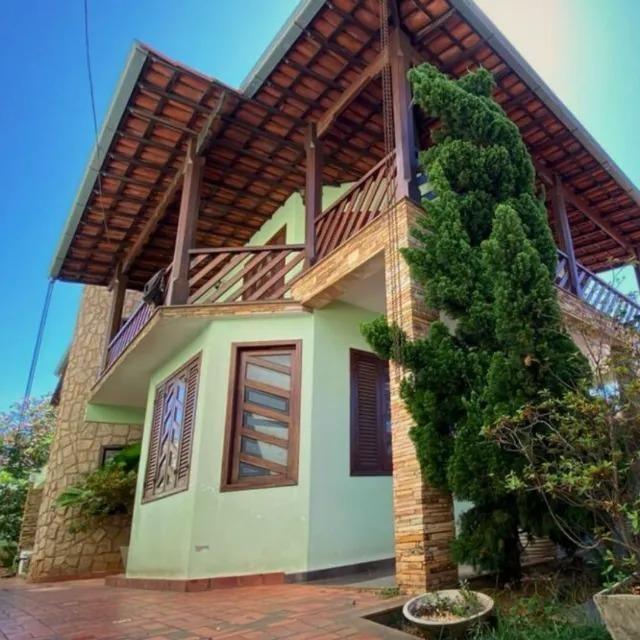 Casa, Castelo, 4 Quartos, 5 Vagas, 1 Suíte