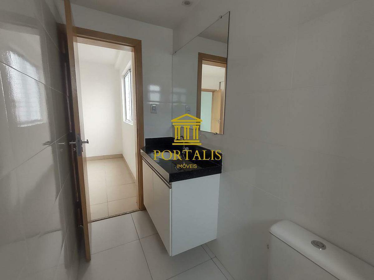 Apartamento, Sagrada Família, 1 Quarto, 1 Vaga, 1 Suíte
