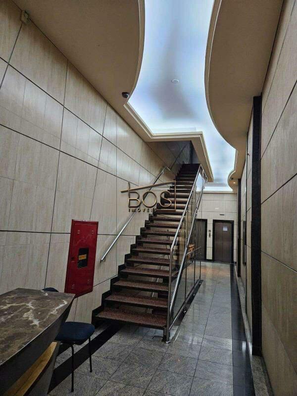 Sala, Centro, 0 Quarto, 0 Vaga, 1 Suíte