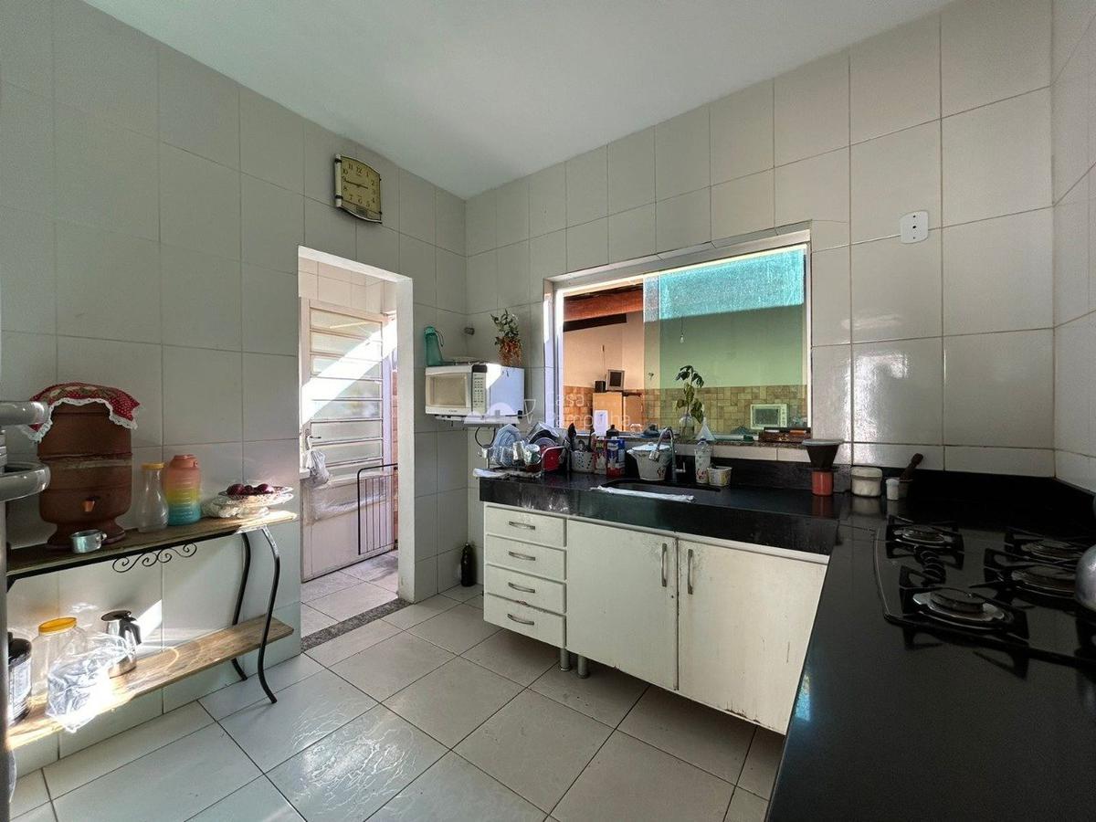 Casa, Santa Amélia, 2 Quartos, 3 Vagas