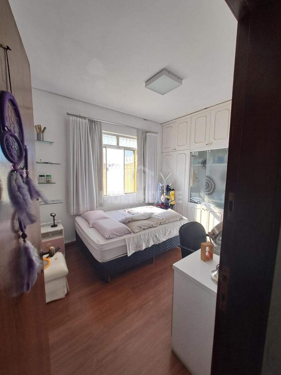 Casa, Carlos Prates, 3 Quartos, 2 Vagas, 1 Suíte
