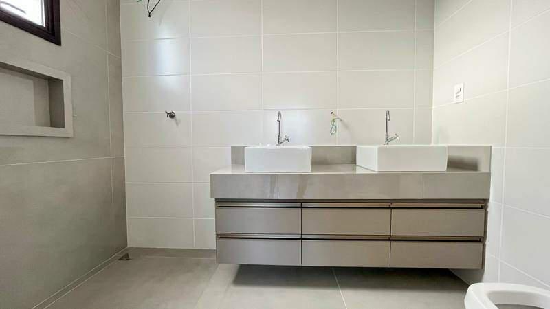 Apartamento, Castelo, 3 Quartos, 2 Vagas, 3 Suítes