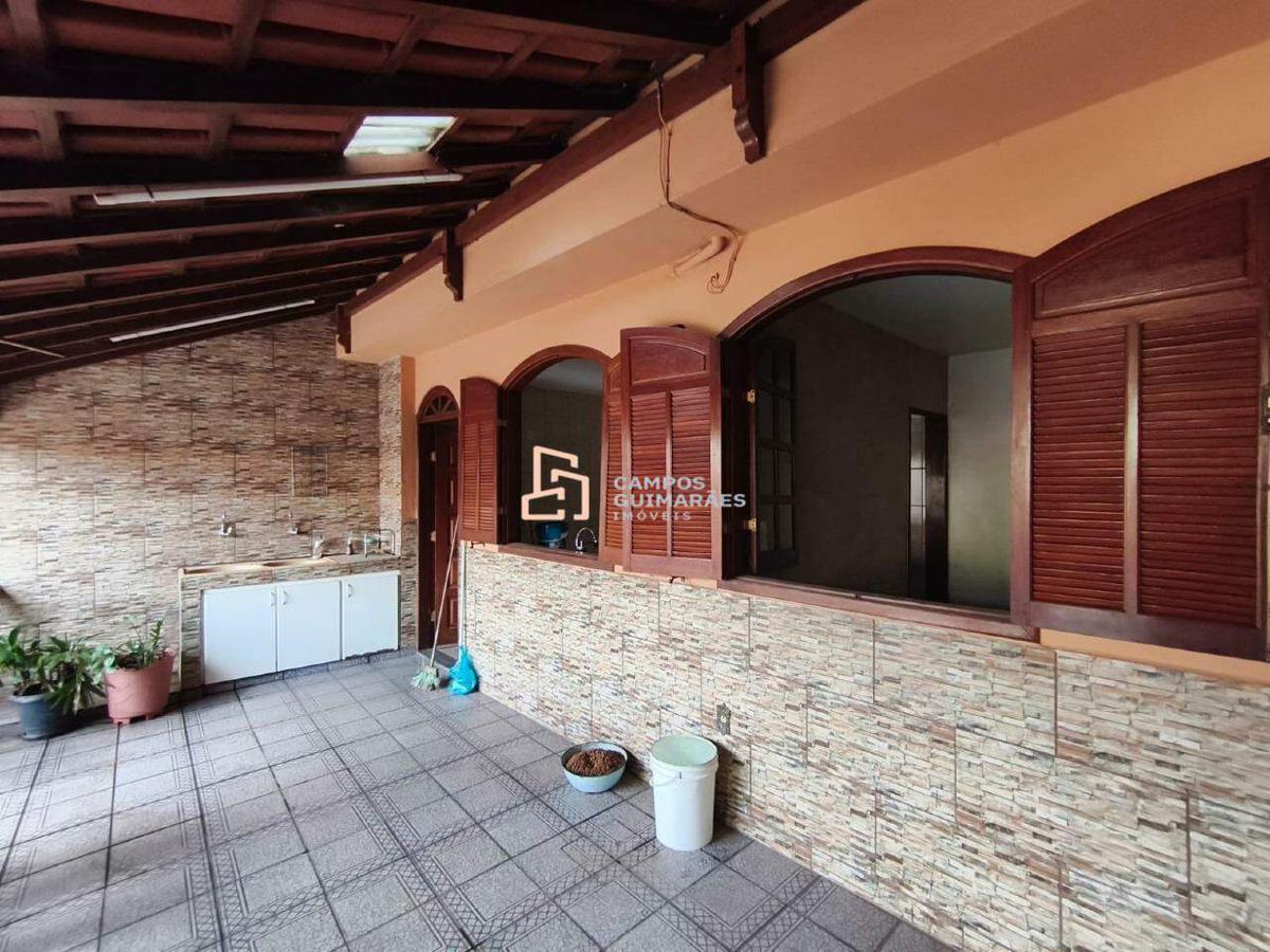 Casa, Distrito Industrial do Jatobá, 3 Quartos, 6 Vagas, 1 Suíte