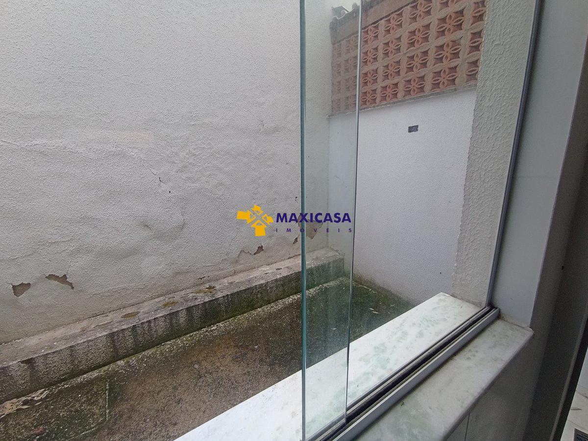 Casa, Planalto, 2 Quartos, 1 Vaga, 2 Suítes
