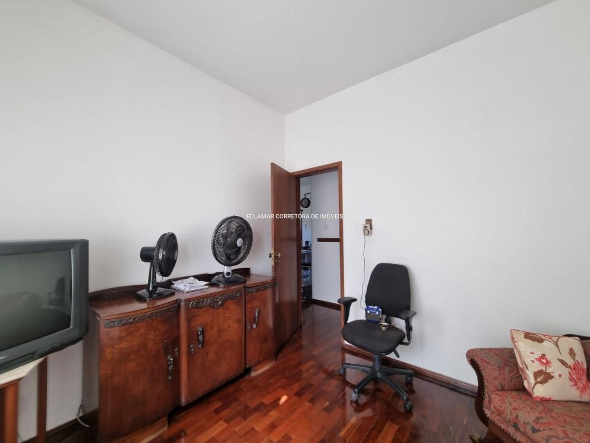 Casa, Jardim Riacho das Pedras, 4 Quartos, 4 Vagas, 1 Suíte