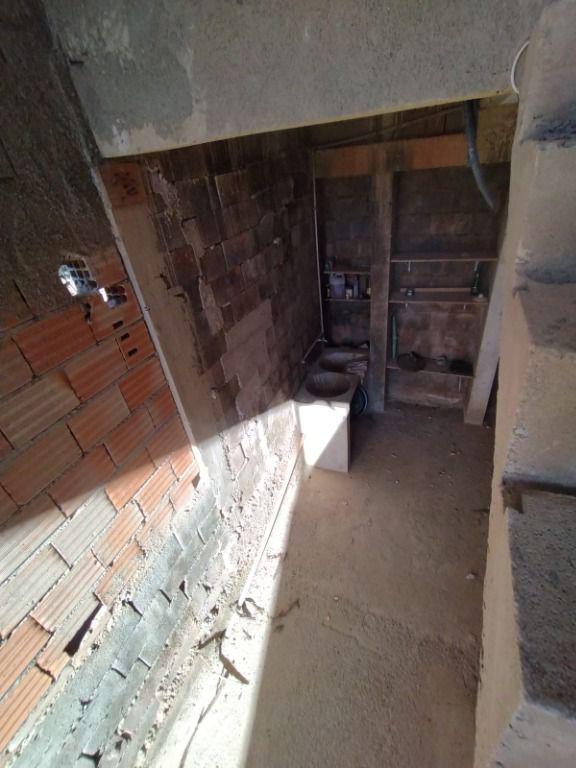 Casa, Córrego da Ilha, 2 Quartos, 0 Vaga