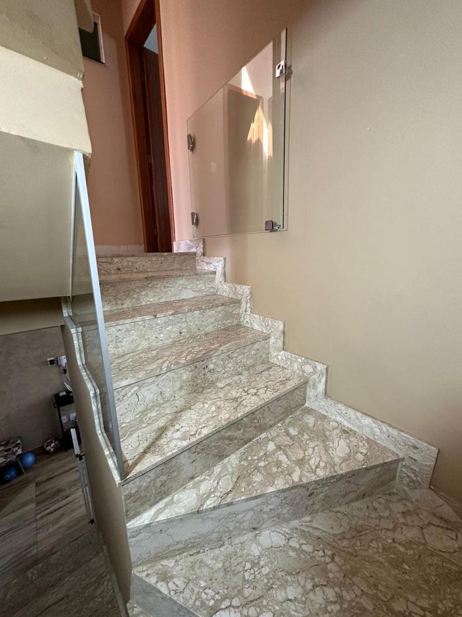 Casa, Monte Verde, 3 Quartos, 2 Vagas, 1 Suíte