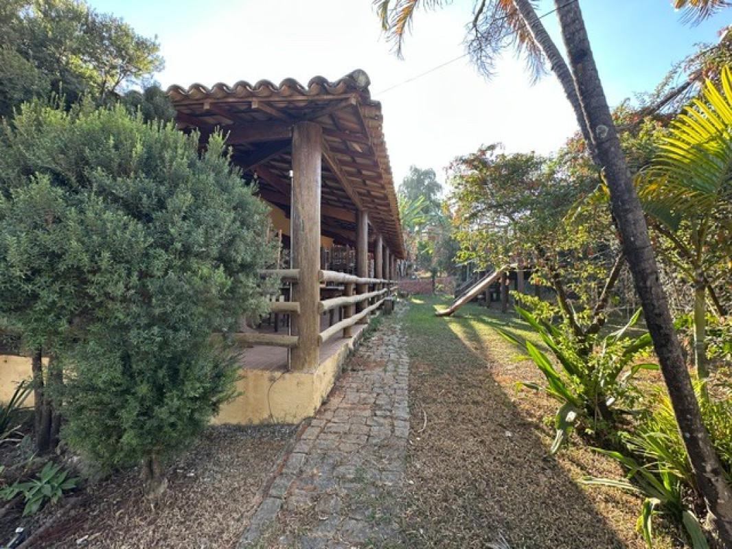 Casa Comercial, Quintas Coloniais, 0 Quarto, 0 Vaga