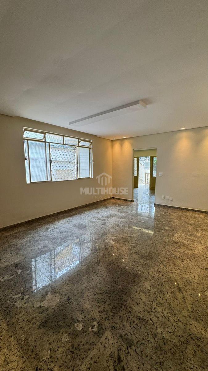 Casa, São Luiz (pampulha), 4 Quartos, 3 Vagas, 1 Suíte