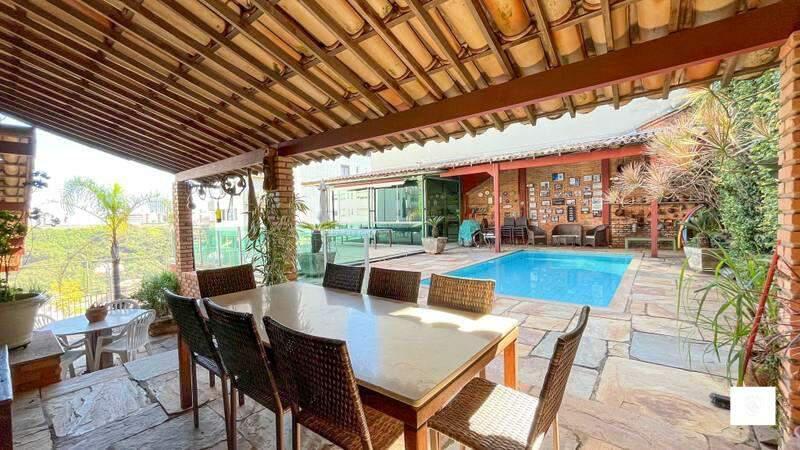 Casa, Santa Lúcia, 5 Quartos, 5 Vagas, 2 Suítes