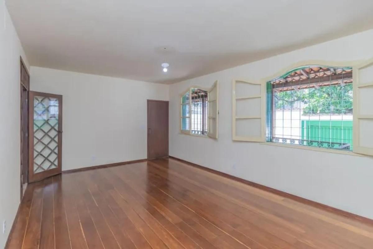 Casa, Serra, 5 Quartos, 5 Vagas, 2 Suítes