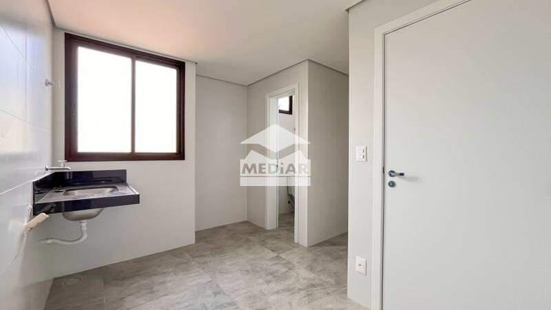 Apartamento, Castelo, 4 Quartos, 4 Vagas, 2 Suítes