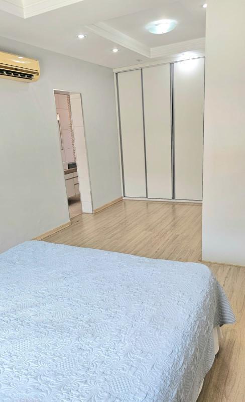 Casa, Filadélfia, 3 Quartos, 4 Vagas, 2 Suítes