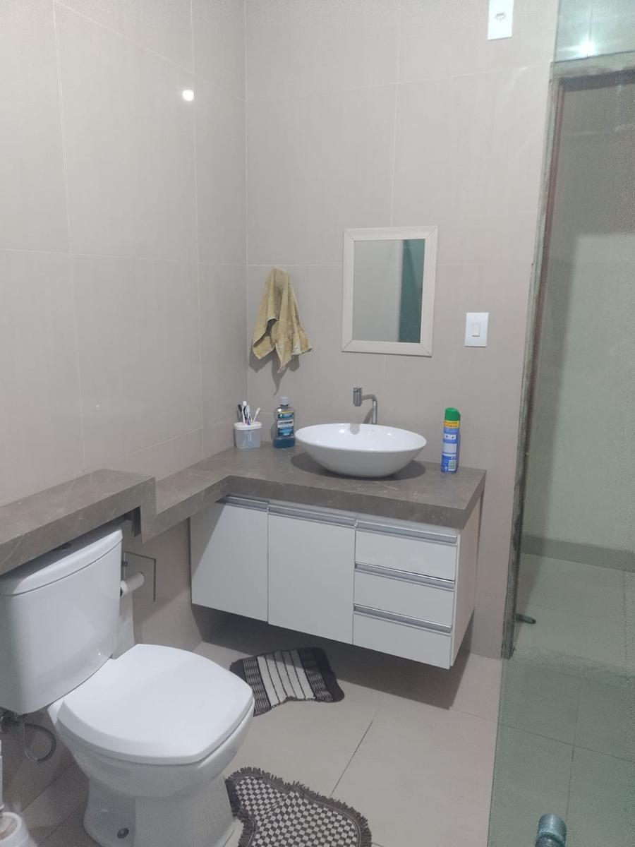 Casa, Paulo VI, 5 Quartos, 2 Vagas, 1 Suíte