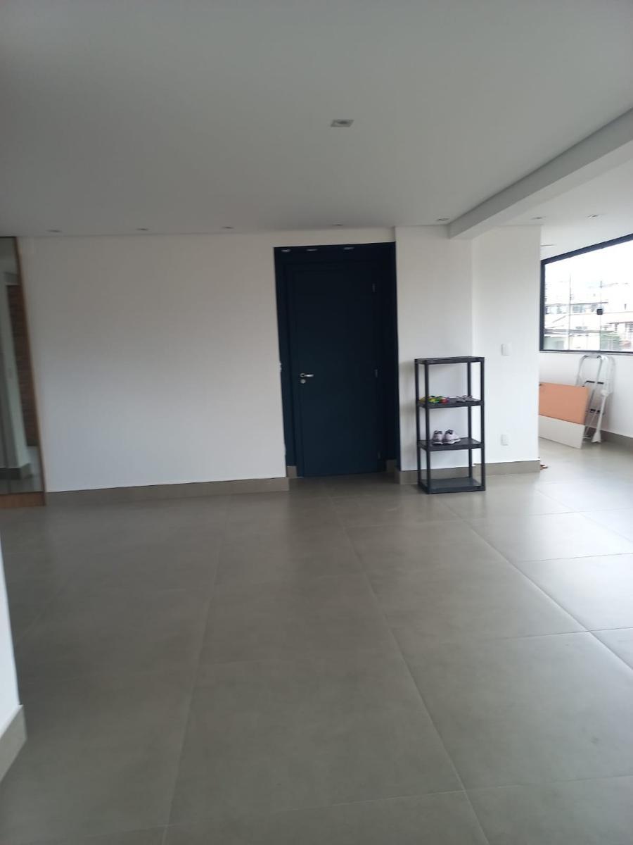 Apartamento, Sagrada Família, 3 Quartos, 2 Vagas, 1 Suíte