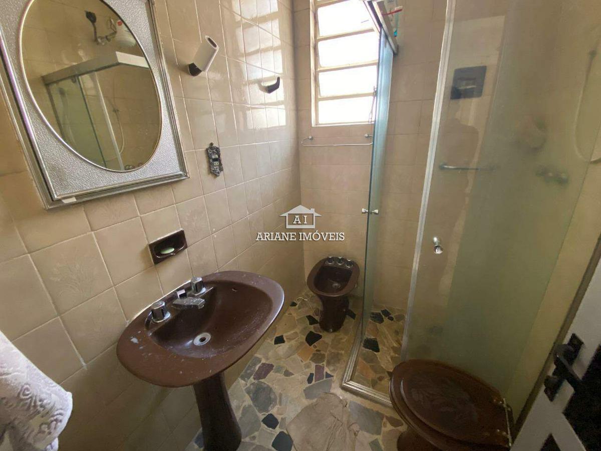 Cobertura, Centro, 4 Quartos, 0 Vaga, 2 Suítes