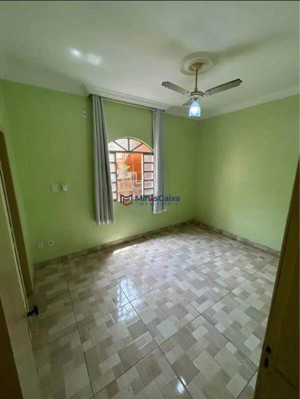 Casa, Nossa Senhora das Graças, 4 Quartos, 2 Vagas, 1 Suíte
