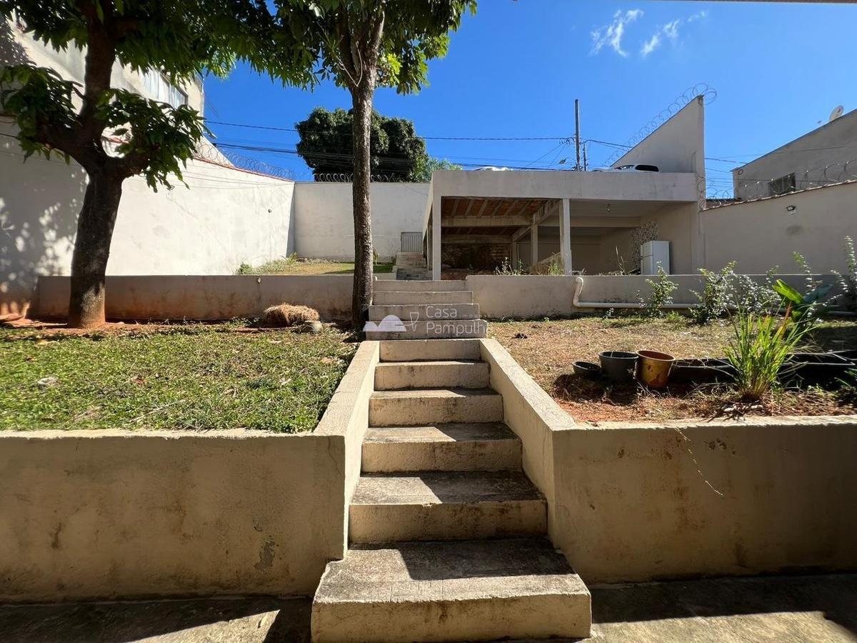 Casa, Santa Mônica, 3 Quartos, 3 Vagas, 2 Suítes