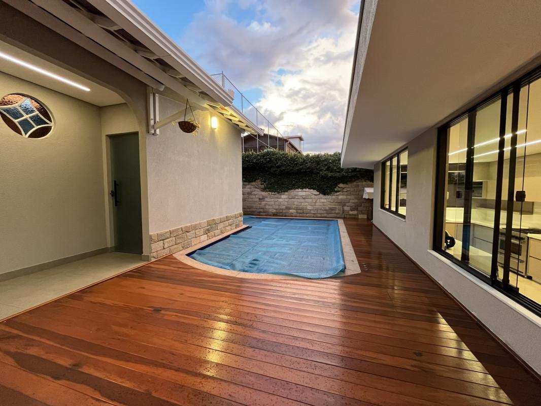 Casa, Guarujá, 3 Quartos, 4 Vagas, 1 Suíte