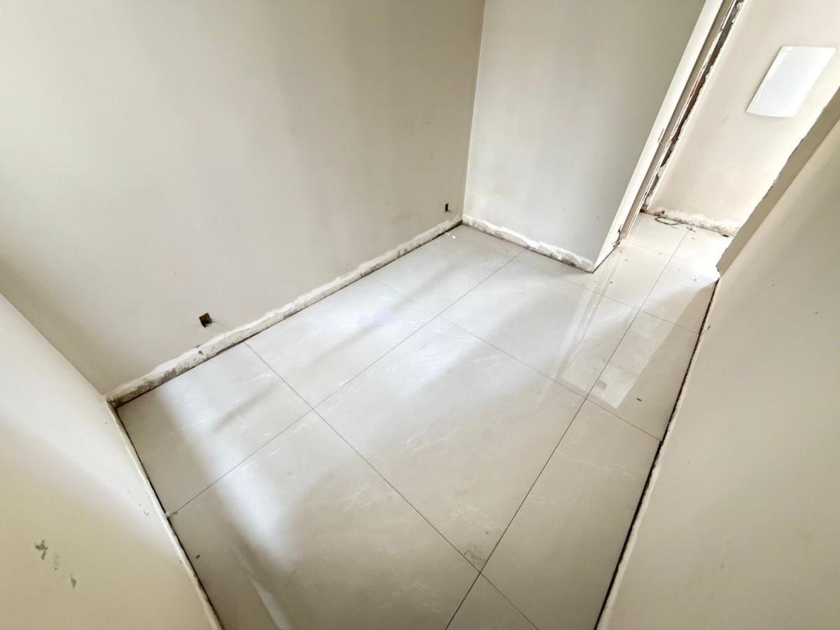 Casa, Planalto, 4 Quartos, 4 Vagas, 1 Suíte
