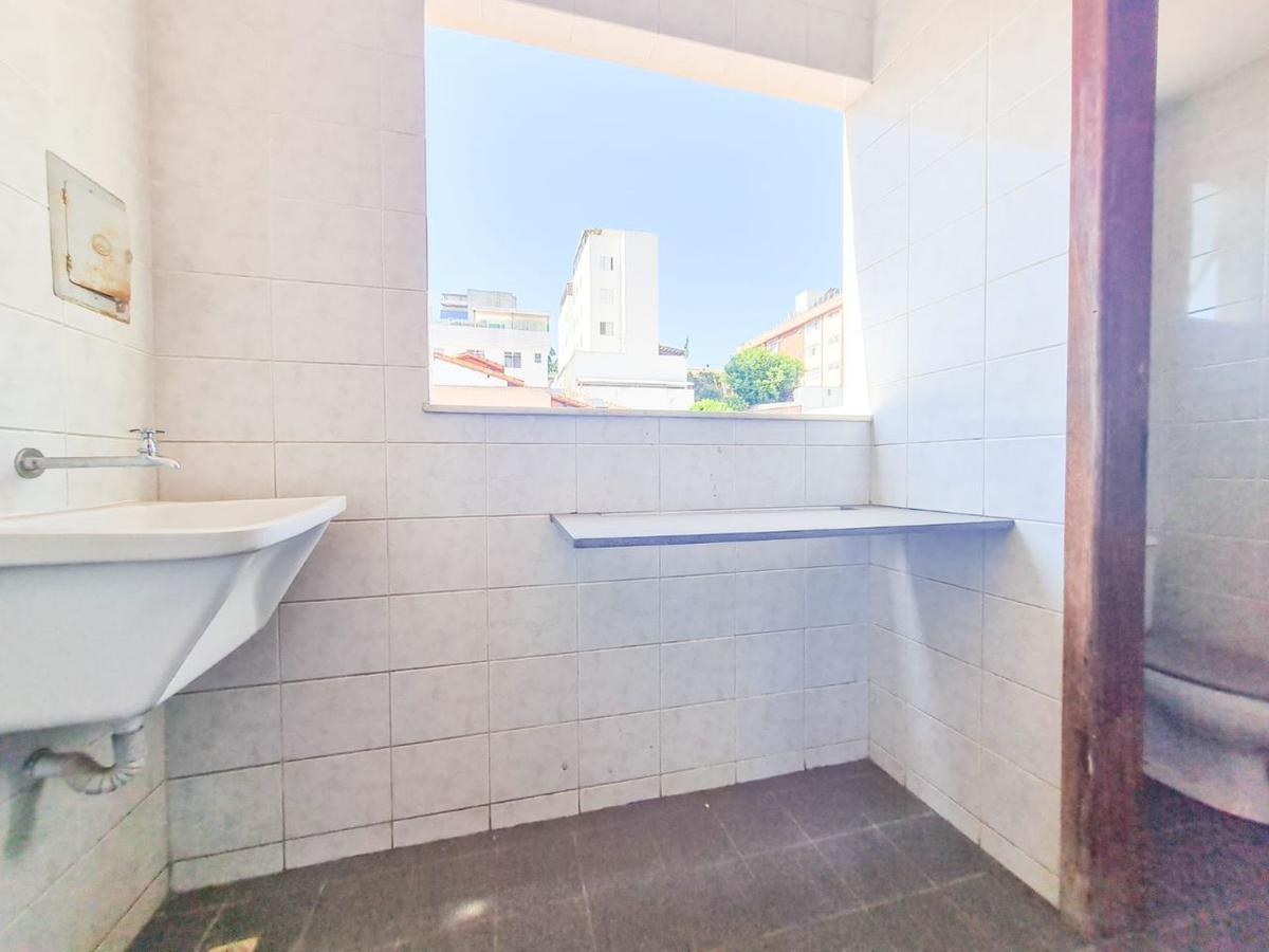 Apartamento, Sagrada Família, 3 Quartos, 2 Vagas, 1 Suíte