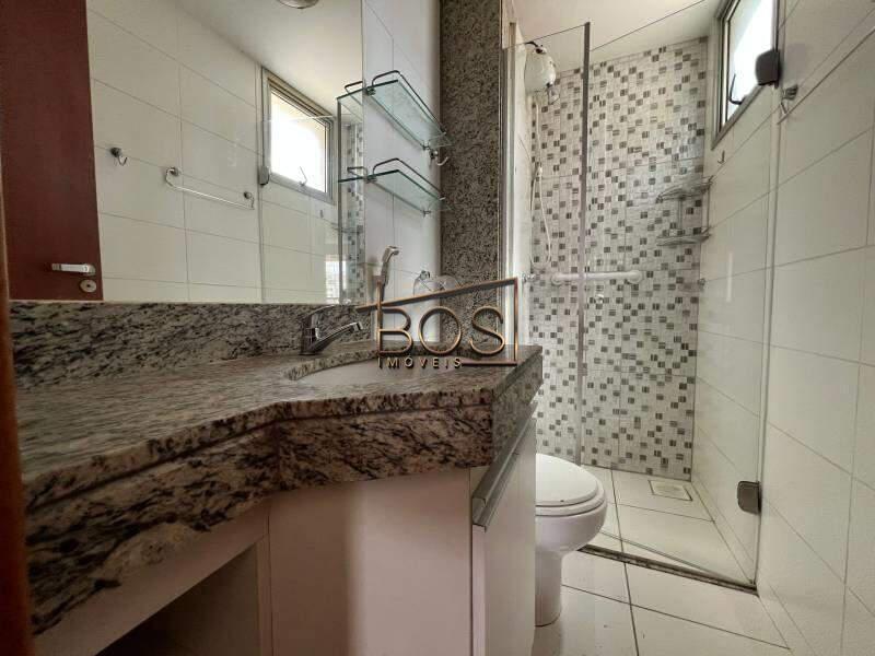 Apartamento, Floresta, 3 Quartos, 2 Vagas, 1 Suíte