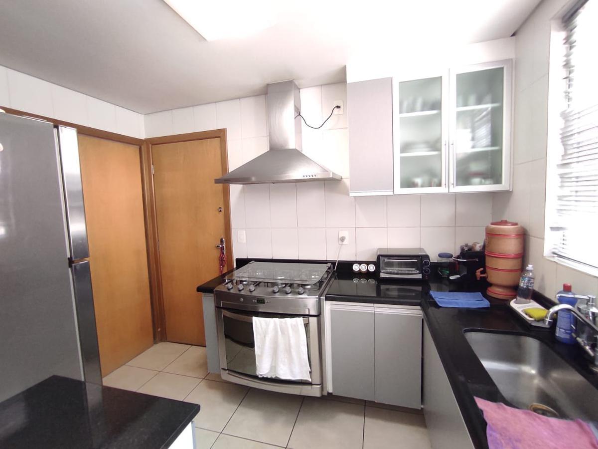 Apartamento, Castelo, 3 Quartos, 2 Vagas, 1 Suíte