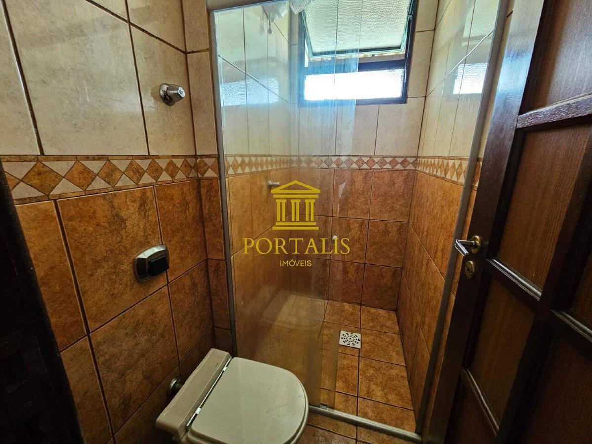 Apartamento, Floresta, 2 Quartos, 0 Vaga